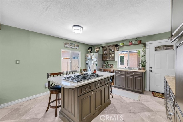 Detail Gallery Image 7 of 23 For 2513 W Occidental, Santa Ana,  CA 92704 - 3 Beds | 1/1 Baths