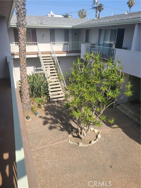 840 Cedar Avenue, Long Beach CA: https://media.crmls.org/medias/dffb8c25-4152-4d2e-b770-128d2bf81a6e.jpg