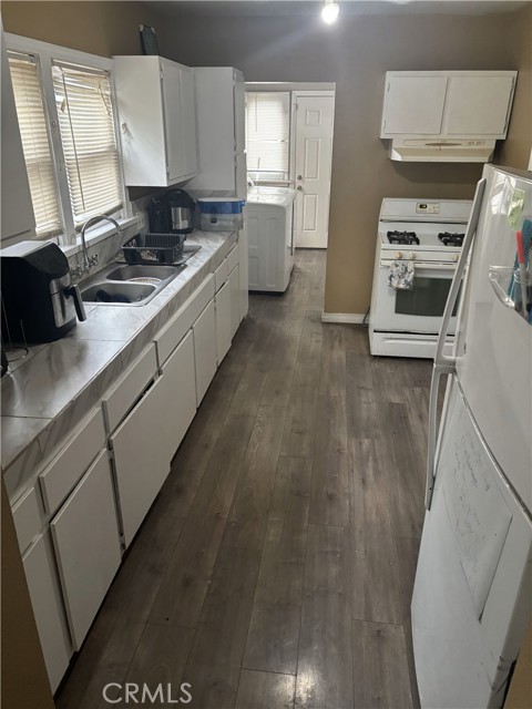 Detail Gallery Image 7 of 20 For 1391 N Crescent Ave, San Bernardino,  CA 92405 - 3 Beds | 1 Baths