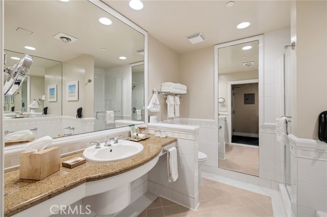 1300 The Strand, Hermosa Beach, California 90254, 1 Bedroom Bedrooms, ,1 BathroomBathrooms,Residential,For Sale,The Strand,SB25035973