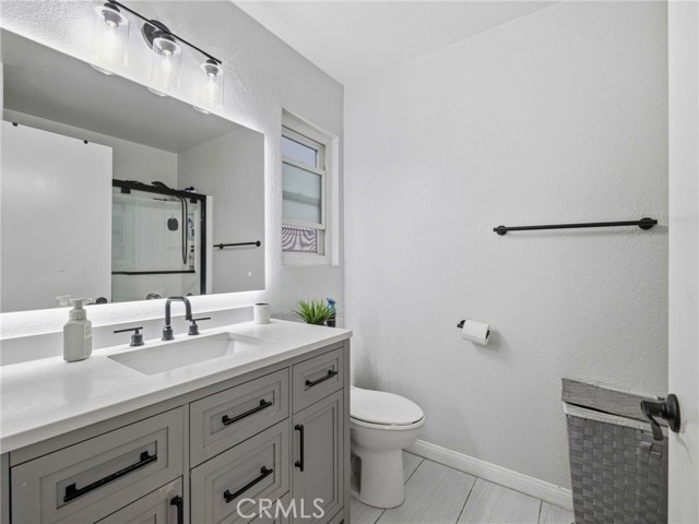 Detail Gallery Image 15 of 18 For 13750 Hubbard #UNIT 6,  Sylmar,  CA 91342 - 3 Beds | 3 Baths