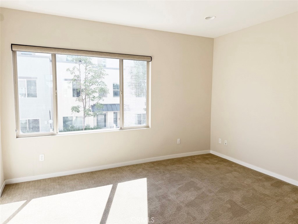 MLS #PW25245028 image #15