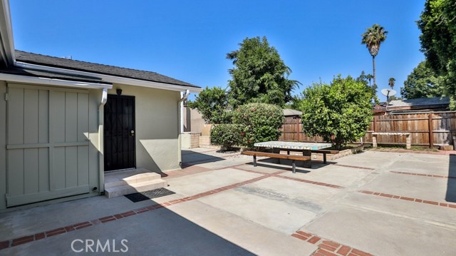 Detail Gallery Image 25 of 42 For 15841 Marlin Pl, Van Nuys,  CA 91406 - 2 Beds | 2 Baths