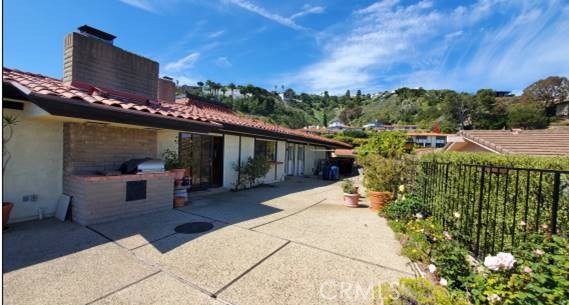 29820 Grandpoint Lane, Rancho Palos Verdes, California 90275, 4 Bedrooms Bedrooms, ,2 BathroomsBathrooms,Residential,Sold,Grandpoint,SB22057860