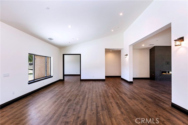 Detail Gallery Image 25 of 68 For 17370 Rodeo Rd, Lake Elsinore,  CA 92530 - 4 Beds | 3/1 Baths