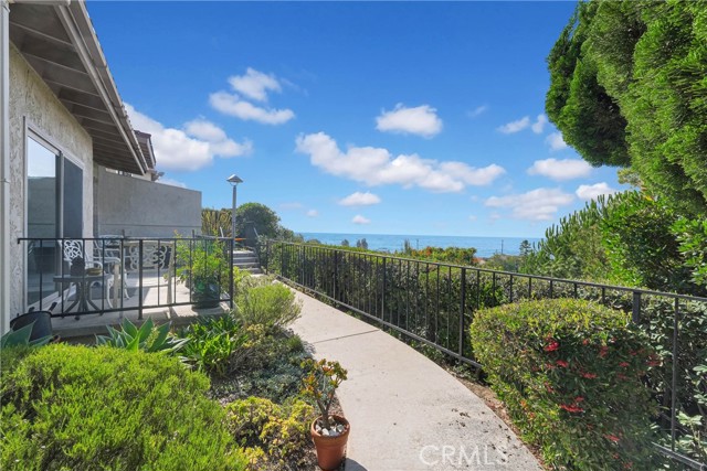 Detail Gallery Image 31 of 36 For 28127 Ridgethorne Ct, Rancho Palos Verdes,  CA 90275 - 3 Beds | 2 Baths