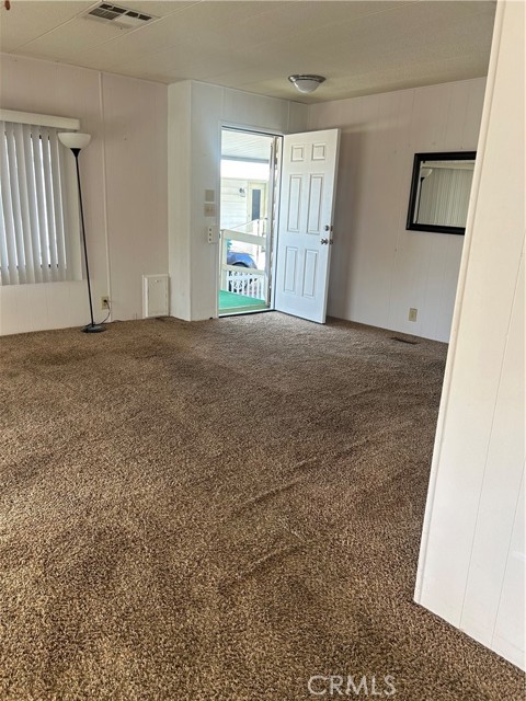 Image 4 of 27 For 332 Lyon  68