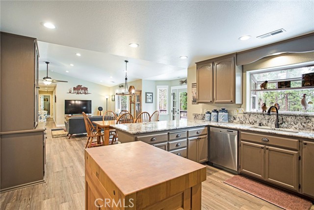 Detail Gallery Image 18 of 68 For 707 925 Pine St, Janesville,  CA 96114 - 4 Beds | 2 Baths