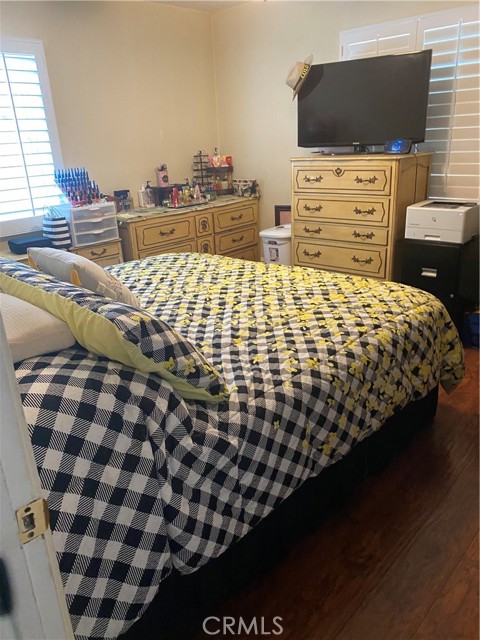 8849 Tyrone Avenue, Panorama City CA: https://media.crmls.org/medias/e001a154-e60b-444e-865f-3655d3bef1a3.jpg
