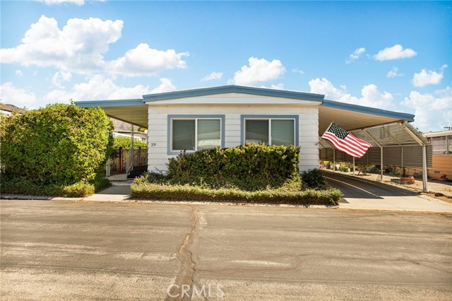 12680 4th St, SPC #29, Yucaipa CA: https://media.crmls.org/medias/e001feb2-b733-4792-9fe8-2e086fba90fa.jpg