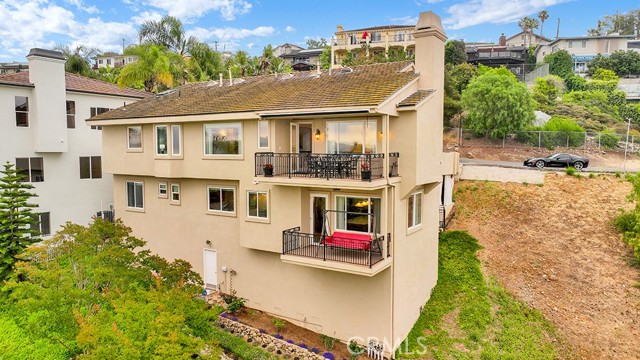 12272 Media Panorama, North Tustin CA: https://media.crmls.org/medias/e0020719-6d38-40fa-8ecf-13a127b23ce2.jpg