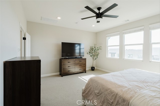 Detail Gallery Image 24 of 43 For 3523 Brody, Oceanside,  CA 92056 - 4 Beds | 3/1 Baths