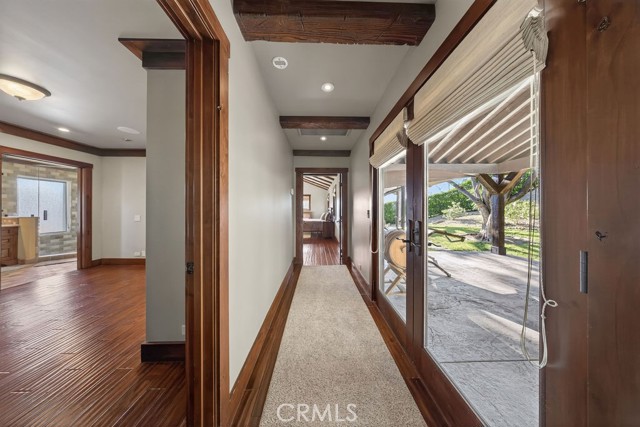 Detail Gallery Image 44 of 64 For 11159 Mcvine, Sunland,  CA 91040 - 4 Beds | 4 Baths