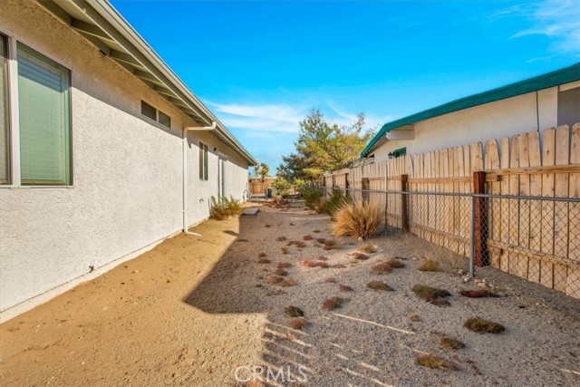 Detail Gallery Image 26 of 41 For 7410 Sherman Hoyt Ave, Twentynine Palms,  CA 92277 - 2 Beds | 2 Baths