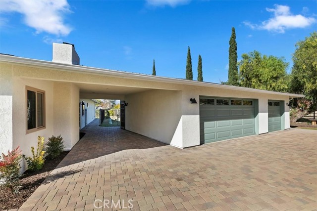 Detail Gallery Image 6 of 74 For 7150 Clydesdale, Highland,  CA 92346 - 4 Beds | 3 Baths