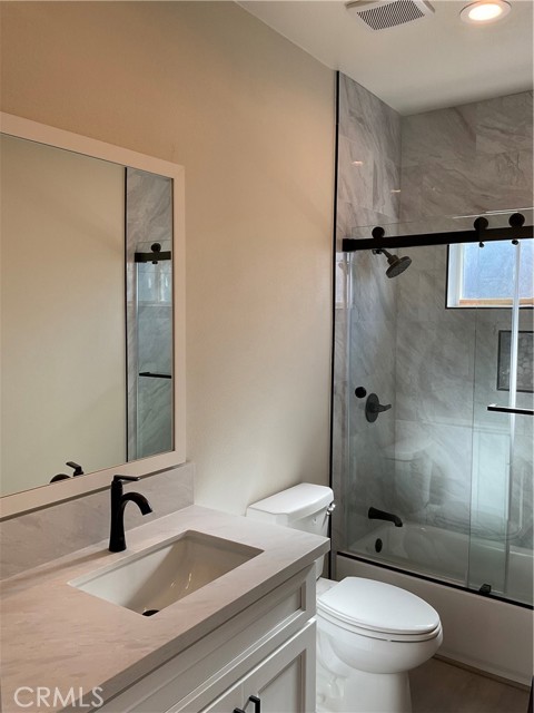 310 N Western, Hemet CA: https://media.crmls.org/medias/e00422d1-3187-4729-91dd-cf658bbadde0.jpg