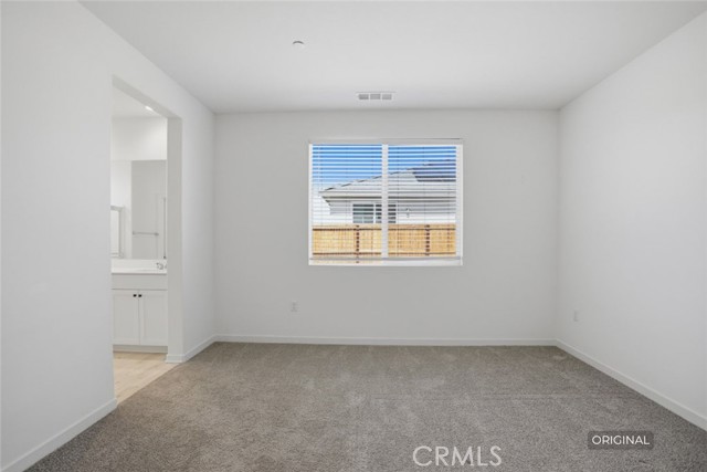 Detail Gallery Image 11 of 31 For 3719 Santa Ynez Ct, Rosamond,  CA 93560 - 4 Beds | 2 Baths