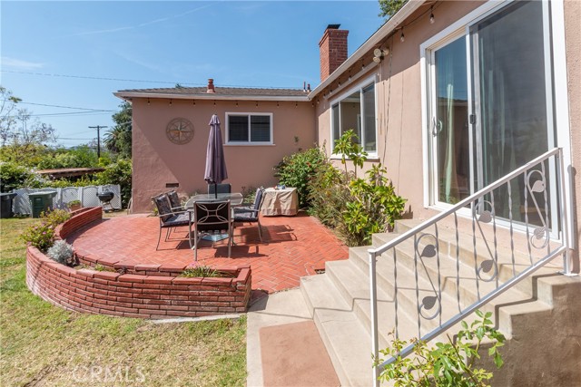 Detail Gallery Image 22 of 28 For 1030 E San Jose, Burbank,  CA 91501 - 3 Beds | 2 Baths