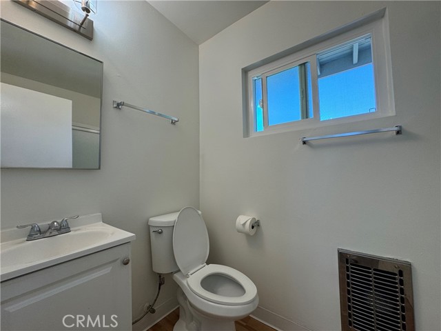 Detail Gallery Image 8 of 13 For 7745 Laurel Canyon Bld #29,  North Hollywood,  CA 91605 - 0 Beds | 1 Baths