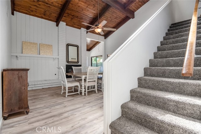 Detail Gallery Image 24 of 69 For 530 E Estate Dr, Tulare,  CA 93274 - 3 Beds | 3 Baths