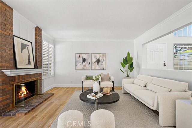 431 Cranston Court, Long Beach CA: https://media.crmls.org/medias/e0081a62-3e84-4e05-8668-989849b6cda5.jpg