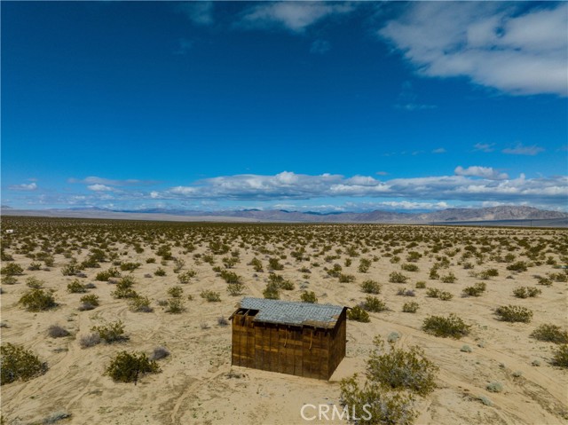 Detail Gallery Image 22 of 28 For 5 Tortoise Rd, Joshua Tree,  CA 92252 - – Beds | – Baths