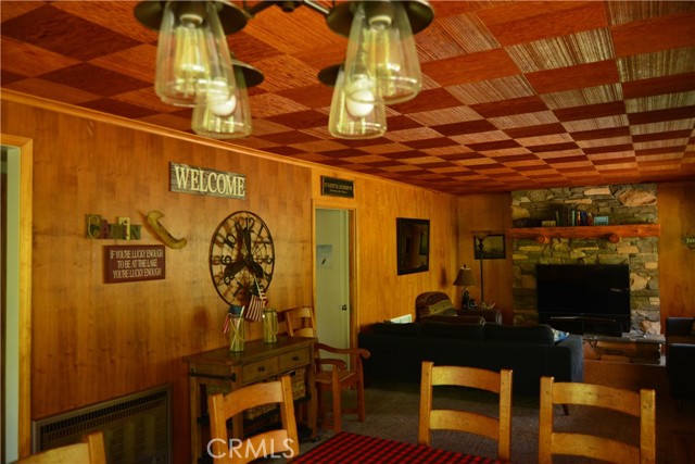 39162 Manzanita, Bass Lake CA: https://media.crmls.org/medias/e008de40-0db8-4927-9c6c-65946d30c415.jpg