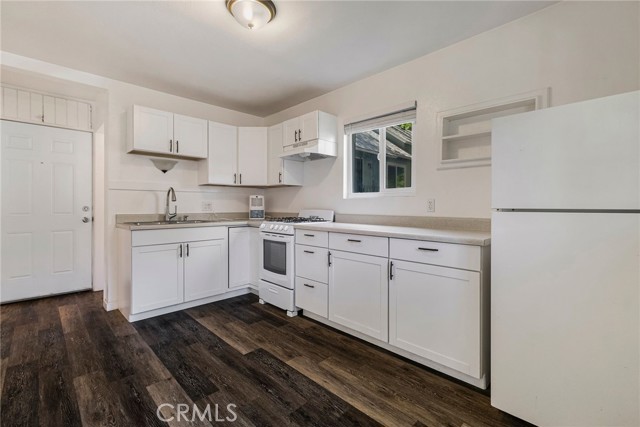 Detail Gallery Image 40 of 60 For 1617 Hemlock St, Chico,  CA 95928 - 4 Beds | 3 Baths