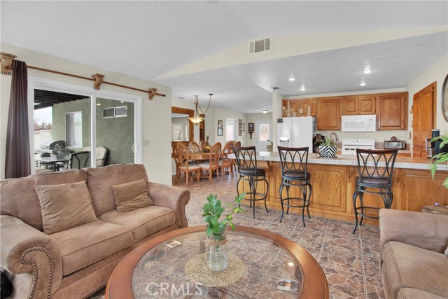 Detail Gallery Image 20 of 48 For 15545 Dale Evans, Apple Valley,  CA 92307 - 3 Beds | 2 Baths