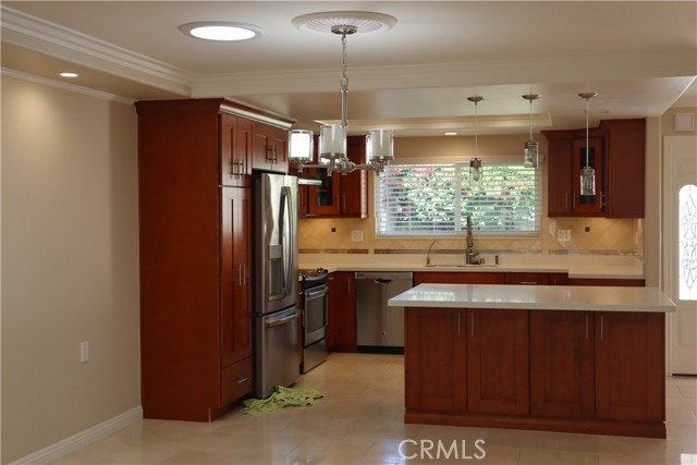 3349 Bahia Blanca E, Laguna Woods CA: https://media.crmls.org/medias/e00ac4ee-e2fe-466b-bc8a-cfa03bb8bc9c.jpg