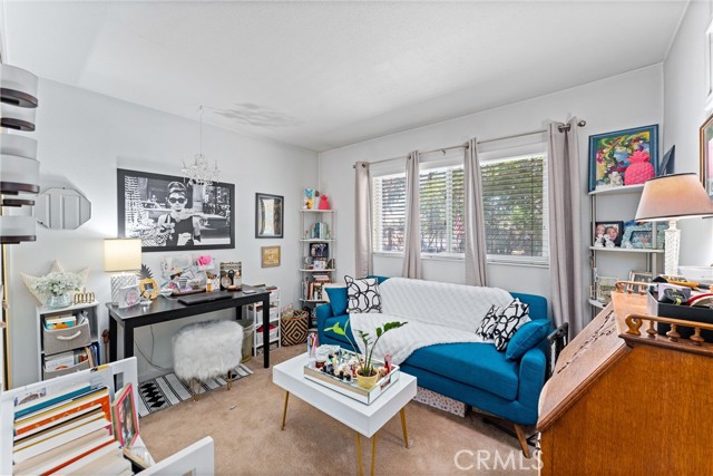 6316 E Woodsboro Avenue, Anaheim Hills CA: https://media.crmls.org/medias/e00b4899-6ef6-4fb7-8454-8dd2d0f4886e.jpg