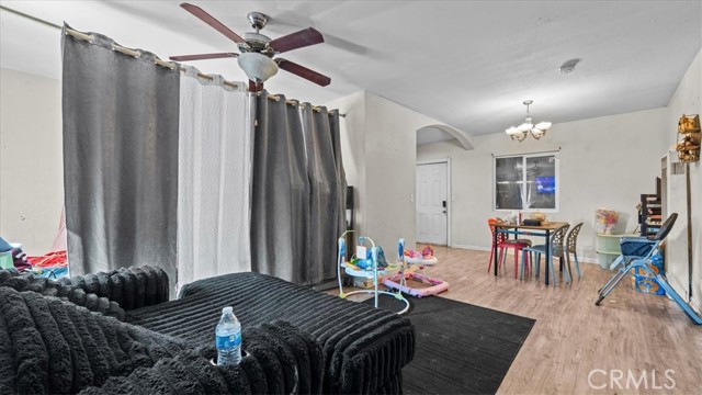 Detail Gallery Image 19 of 33 For 809 N Tamarind Ave, Compton,  CA 90220 - – Beds | – Baths