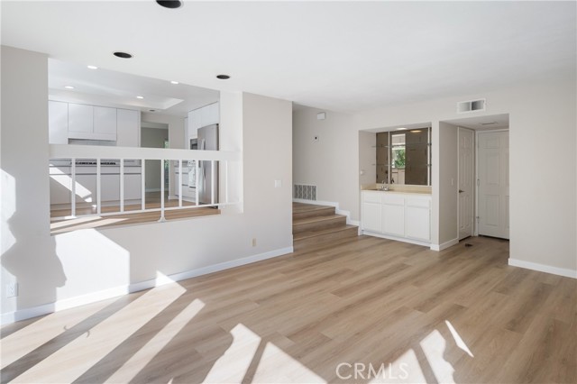 Detail Gallery Image 9 of 23 For 2 Glorieta, Irvine,  CA 92620 - 4 Beds | 2 Baths