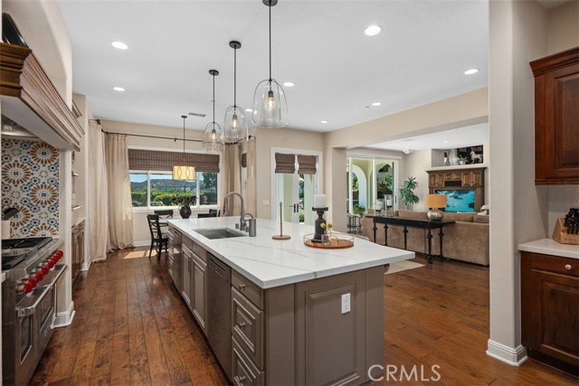 Detail Gallery Image 18 of 61 For 15 Long View Rd, Coto de Caza,  CA 92679 - 5 Beds | 4/1 Baths