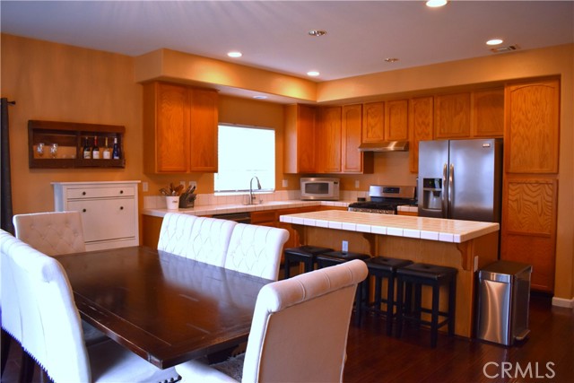 Detail Gallery Image 6 of 59 For 1405 Jantzen Ave, Atwater,  CA 95301 - 4 Beds | 2 Baths