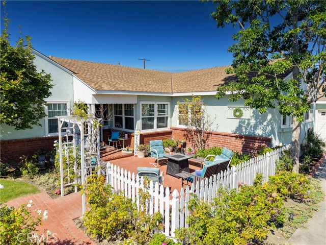 Detail Gallery Image 6 of 56 For 7457 3rd St, Downey,  CA 90241 - 3 Beds | 2 Baths