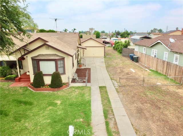 10505 Artesia Blvd., Bellflower CA: https://media.crmls.org/medias/e00ec62b-2cce-4037-b705-c6da520cce8e.jpg