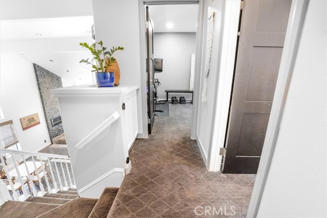 479 Pesaro Street, Oak Park CA: https://media.crmls.org/medias/e00ec7b0-22a5-4337-a717-167bda272ed3.jpg