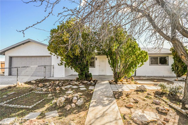 Detail Gallery Image 1 of 1 For 9324 Jacaranda Ave, California City,  CA 93505 - 2 Beds | 2 Baths