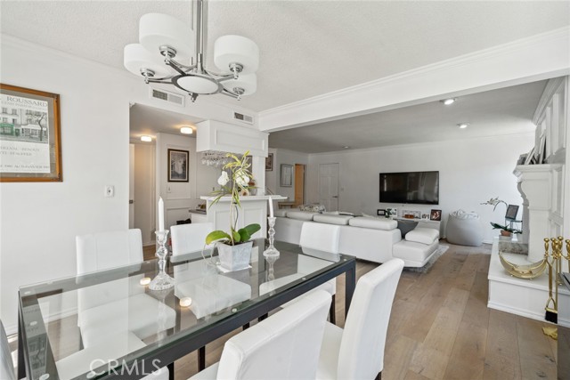 Detail Gallery Image 23 of 53 For 4420 Conchita, Tarzana,  CA 91356 - 4 Beds | 3 Baths