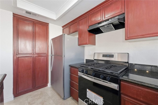 Detail Gallery Image 15 of 24 For 416 N Imperial Ave a,  Ontario,  CA 91764 - 2 Beds | 1 Baths