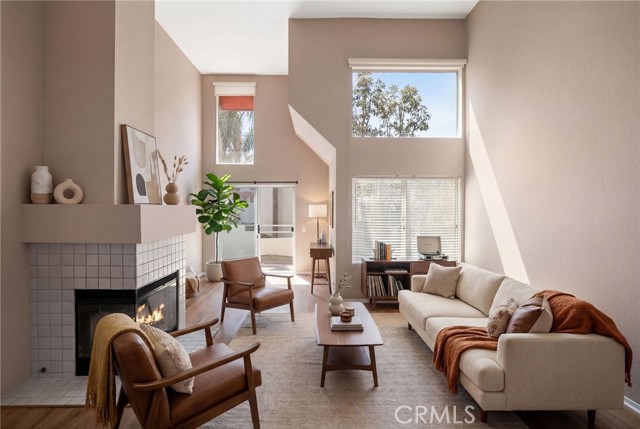 Front Image Thumbnail for CROC26066442