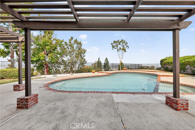 Detail Gallery Image 24 of 54 For 314 Smokeridge Ter, Anaheim Hills,  CA 92807 - 5 Beds | 3 Baths