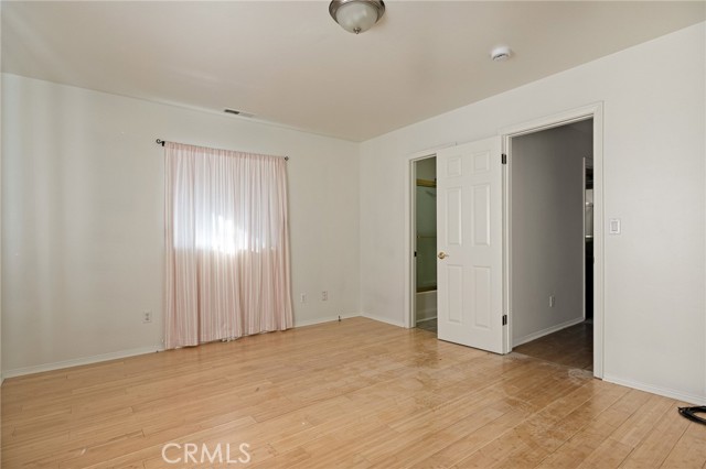 Detail Gallery Image 15 of 28 For 31471 Ocean View, Running Springs,  CA 92382 - 3 Beds | 2 Baths