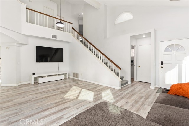 Detail Gallery Image 5 of 35 For 10464 Agate, Mentone,  CA 92359 - 3 Beds | 2/1 Baths