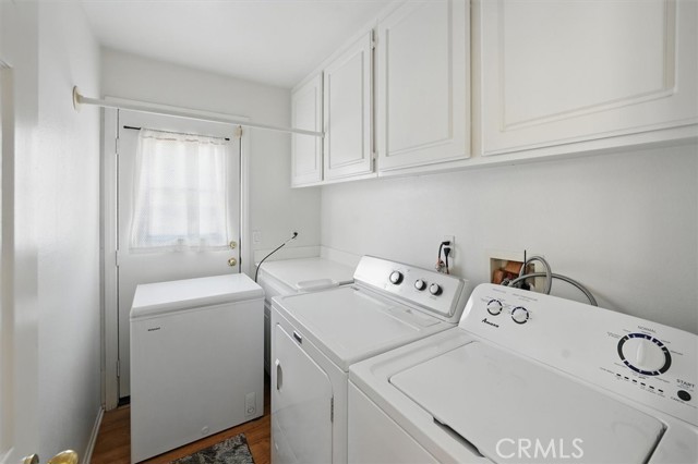 Detail Gallery Image 19 of 33 For 28652 Deer Springs Dr, Saugus,  CA 91390 - 5 Beds | 2/1 Baths