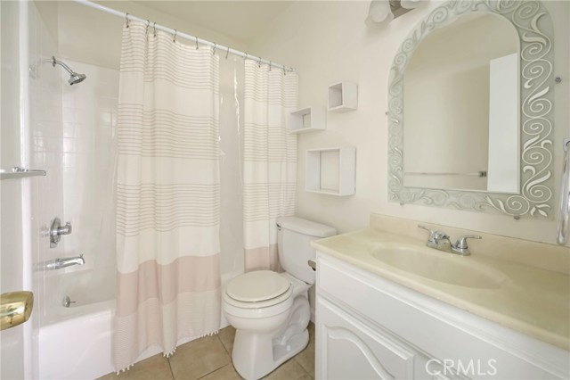 Detail Gallery Image 11 of 12 For 3813 Huron Ave #4,  Culver City,  CA 90232 - 2 Beds | 2 Baths
