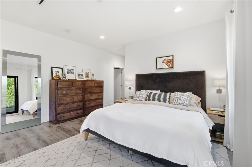 MLS #SB25275108 image #24