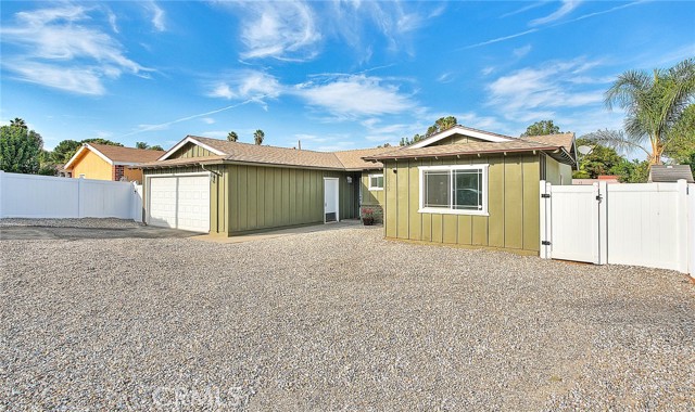 Detail Gallery Image 2 of 69 For 15048 Franquette St, Lake Elsinore,  CA 92530 - 4 Beds | 2 Baths