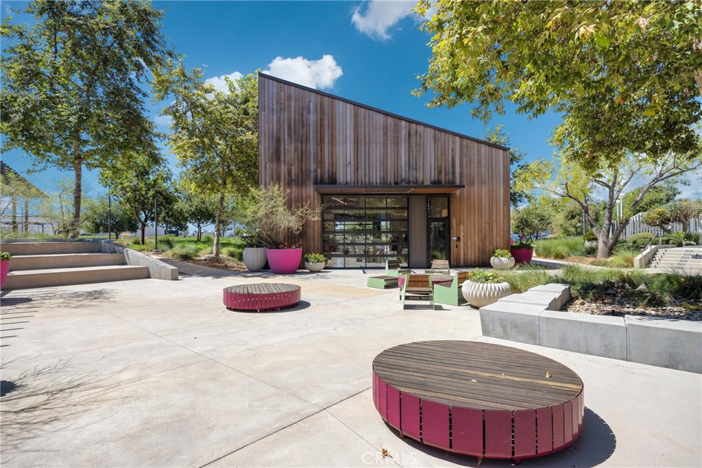 E016ff99 4705 4dc4 B576 B06709823e96